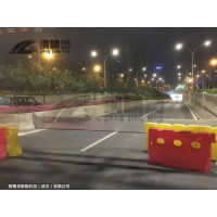 武漢地鐵防汛設備 防汛擋水板廠家 湖北防洪擋水板安裝
